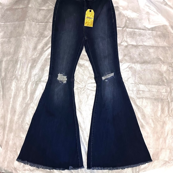 Vibrant M.I.U Denim - NEW! NWT! Wide Leg Vibrant MIU Jeans